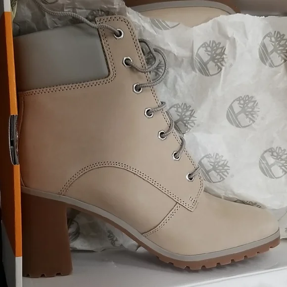 Timberland Light Taupe Nubuck Heeled Boots with Padded Collar - Picture 3 of 5